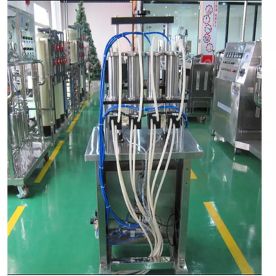 Embotelladora del vacío durable 2.2KW, máquina de embotellado de perfume neumática