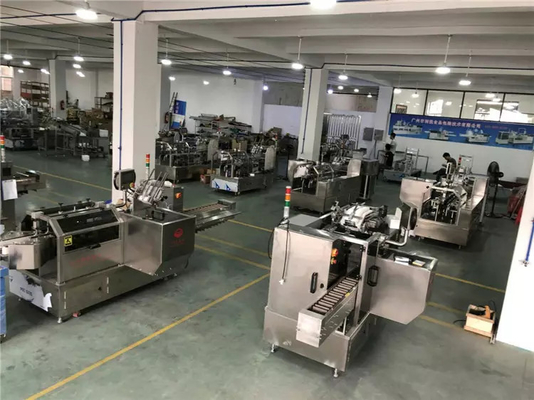 Máquina de embalaje automática de cosméticos compacta de alta velocidad