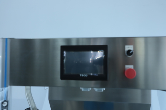 10 volumen automático de la presión de aire de la máquina de rellenar 0.6Mpa de las cabezas 10-1000ml
