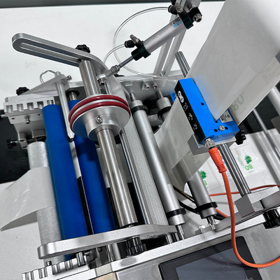 Máquina de etiquetado de relleno redonda de la botella que capsula 220V 50HZ para industrial