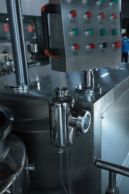 Máquina de emulsión homogeneizadora de vacío de dimensión personalizada Nivel de seguridad alto